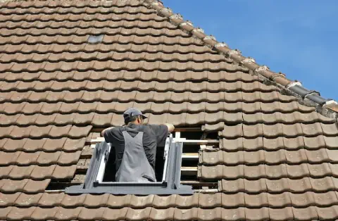 Pose de velux - Doix lès Fontaines